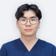 Ню Сергей Станиславович, стоматолог-терапевт