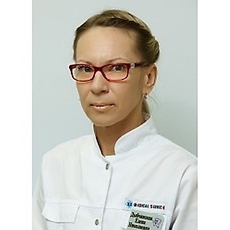 Дыбчинская Елена Николаевна, стоматолог-терапевт