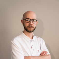 Единархов Артур Игоревич, стоматолог-ортопед