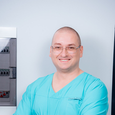 Пархоменко Алексей Николаевич, стоматолог-хирург