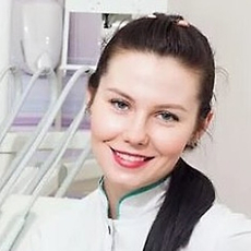 Смирнова Юлия Витальевна, стоматолог-терапевт
