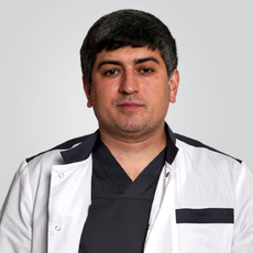 Эмирбеков Эмирбек Абдулкеримович, стоматолог-хирург