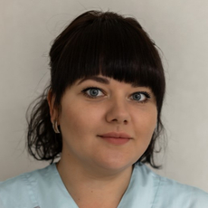 Слугина Алина Вячеславовна, стоматолог-терапевт