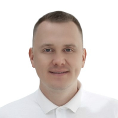 Корлыханов Дмитрий Игоревич, стоматолог-хирург