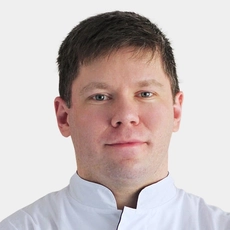 Топорков Игорь Анатольевич, офтальмолог-хирург