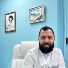 Арутюнян Армен Леонович, врач УЗД