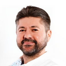 Стражников Владлен Владимирович, массажист