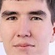 Булыгин Евгений Аркадьевич, стоматолог-терапевт