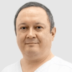 Сарваров Денис Анасович, офтальмолог-хирург