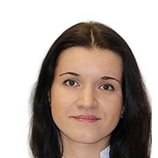 Моисеенко Алина Евгеньевна, стоматолог-терапевт