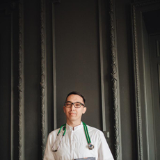 Султанов Арсен Радикович, терапевт