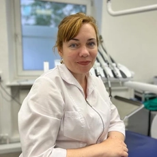 Морева Оксана Леонидовна, стоматолог-терапевт