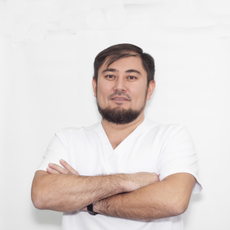 Жумакадыров Омурбек Зарлыкович, стоматолог-хирург