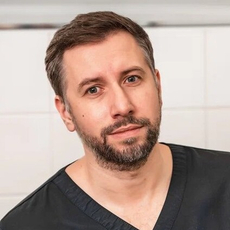 Цыба Олег Александрович, стоматолог-терапевт