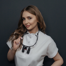 Данилкина Екатерина Сергеевна, стоматолог-терапевт