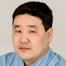 Неустроев Тимофей Семенович, хирург