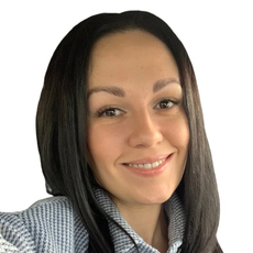 Костюшина Кристина Валериевна, стоматолог-хирург