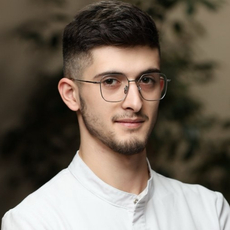 Караханов Курбан Манафович, стоматологический гигиенист