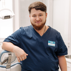 Ерёмин Илья Владимирович, стоматолог-хирург