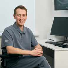 Захаров Андрей Андреевич, стоматолог-хирург