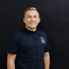 Гордиевич Денис Сергеевич, стоматолог-терапевт