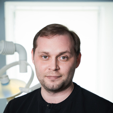 Крицкий Владимир Геннадьевич, стоматолог-ортопед