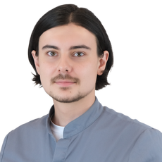 Мамунов Максим Валерьевич, дерматолог