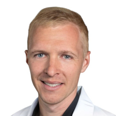 Речмедин Максим Александрович, мануальный терапевт