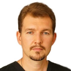 Гуляев Игорь Валерьевич, пластический хирург