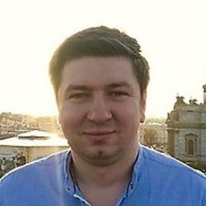 Михайлов Вячеслав Анатольевич, стоматолог-хирург