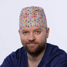 Бажов Юрий Сергеевич, хирург