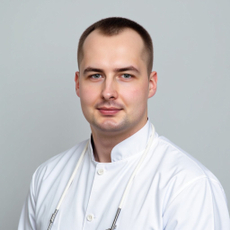 Батаев Евгений Михайлович, терапевт