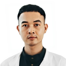 Фам Конг Хоай, гинеколог