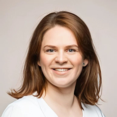 Попова Ольга Владимировна, стоматолог-терапевт