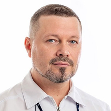 Сучков Денис Сергеевич, стоматолог-хирург