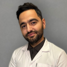 Юсиф Хуссейн, терапевт