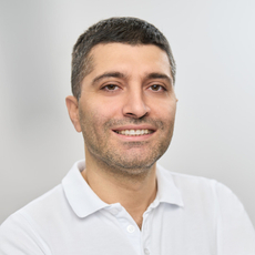 Григорян Арутюн Вачикович, стоматолог-терапевт