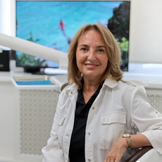 Яковлева Лия Аркадьевна, стоматолог-терапевт