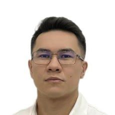 Апханов Валерий Андреевич, стоматолог-хирург