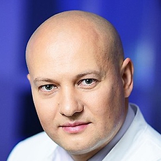Толмах Роман Евгеньевич, хирург
