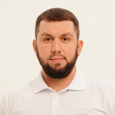 Гасанбеков Аслан Эсбуллаевич, стоматолог-терапевт