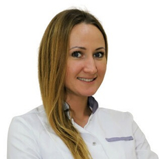 Бочинская (Курбатова) Елена Сергеевна, стоматолог-хирург