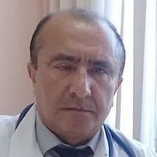Азиз Азизуррахман Абдулджалил, педиатр