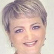 Деркачева Елена Ивановна, стоматолог-ортопед