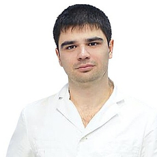 Шершнев Аркадий Владимирович, стоматолог-хирург