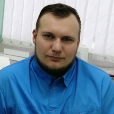 Зеленских Алексей Владимирович, стоматолог-терапевт