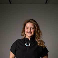 Голова Александра Дмитриевна, стоматолог-терапевт