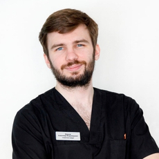 Жирнов Александр Владимирович, стоматолог-хирург