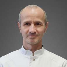 Шевцов Юрий Федорович, стоматолог-хирург