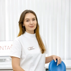 Курбанова Элеонора Ринатовна, стоматолог-терапевт